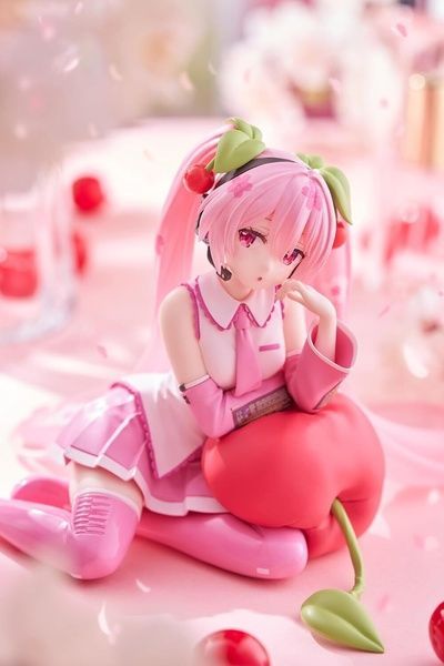 Оригінальна аніме фігурка Taito Sakura Hatsune Miku "Cherry Cushion" 13 см GM_9940 фото
