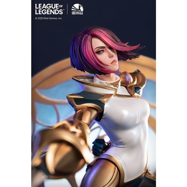 Статуетка LEAGUE OF LEGENDS The Grand Duelist Fiora Laurent Scale 1/4 Ліга Легенд 58 см IFG0021 фото