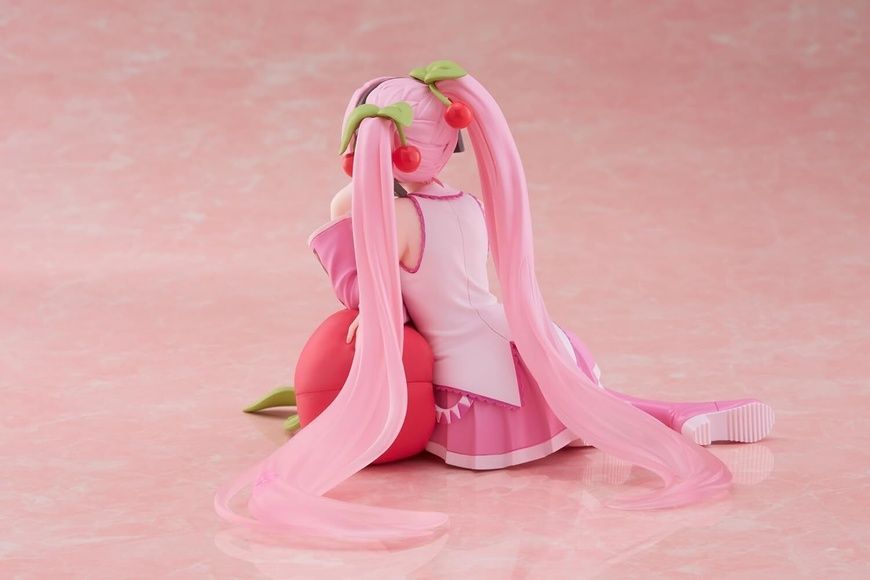 Оригінальна аніме фігурка Taito Sakura Hatsune Miku "Cherry Cushion" 13 см GM_9940 фото