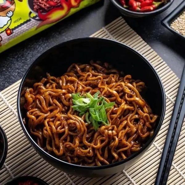 Лапша рамен Buldak гостра Jjajang Samyang 140г 2595753436 фото