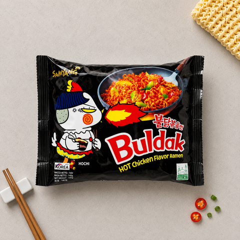 Гостра локшина BULDAK Black зі смаком курки, 140 г, SAMYANG 7-340 фото
