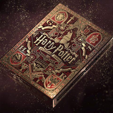 Гральні карткі Theory11 Harry Potter Gryffindor (red) PC_T11HPG фото